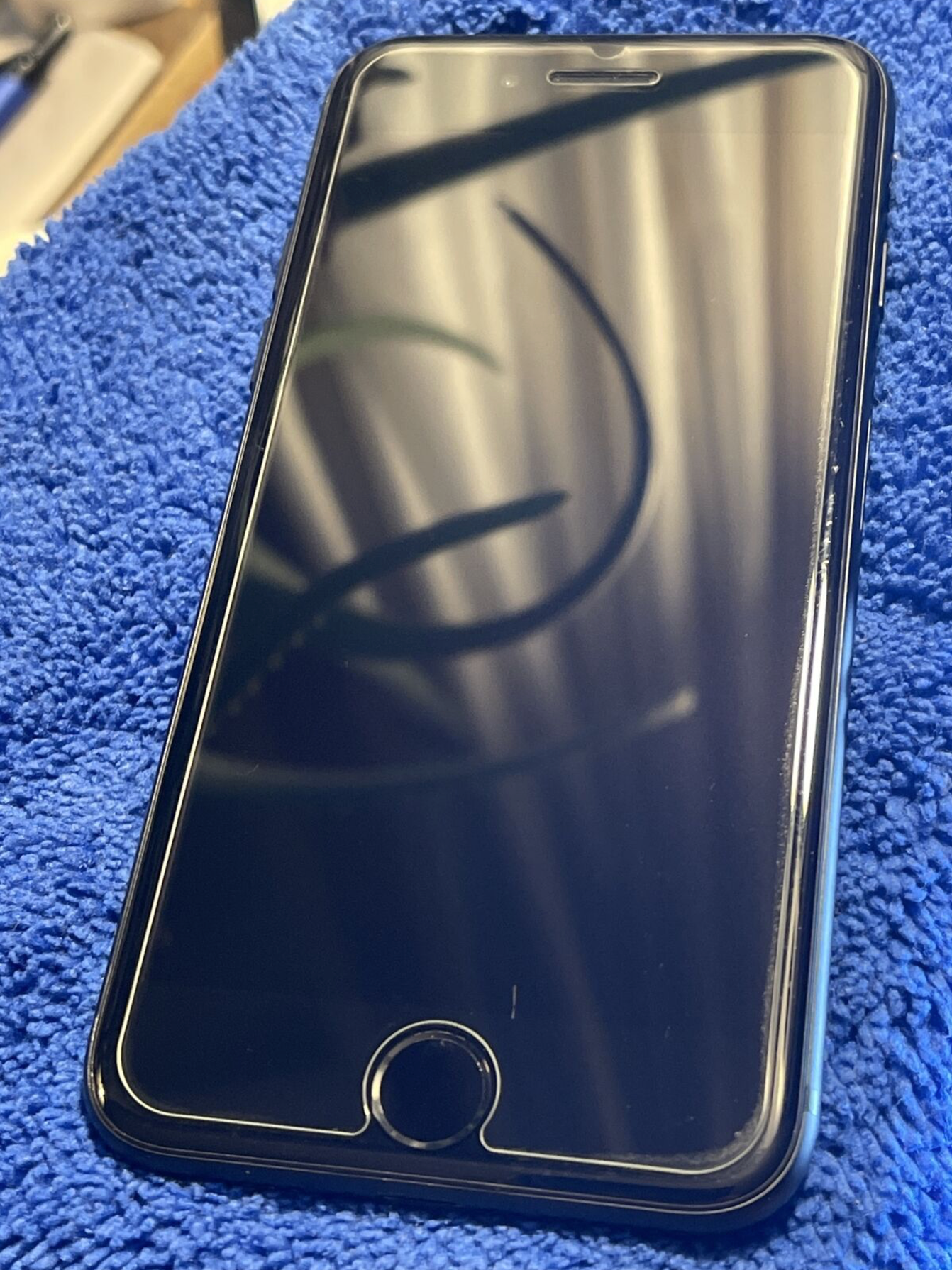 Apple iPhone 7 (32gb) Factory LTE Unlocked (A1660) Black {iOS15} Battery Drains
