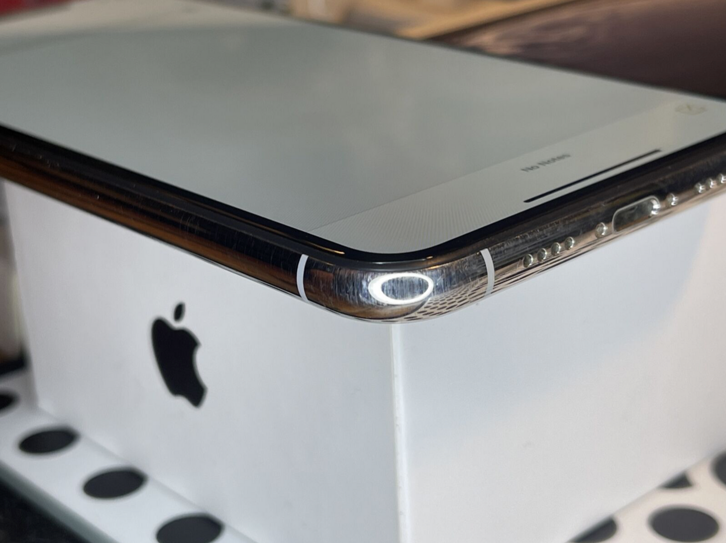 Apple iPhone XS MAX (64gb) Verizon World-Unlocked (A1921) Silver {iOS14}88% Untethered JailBroken
