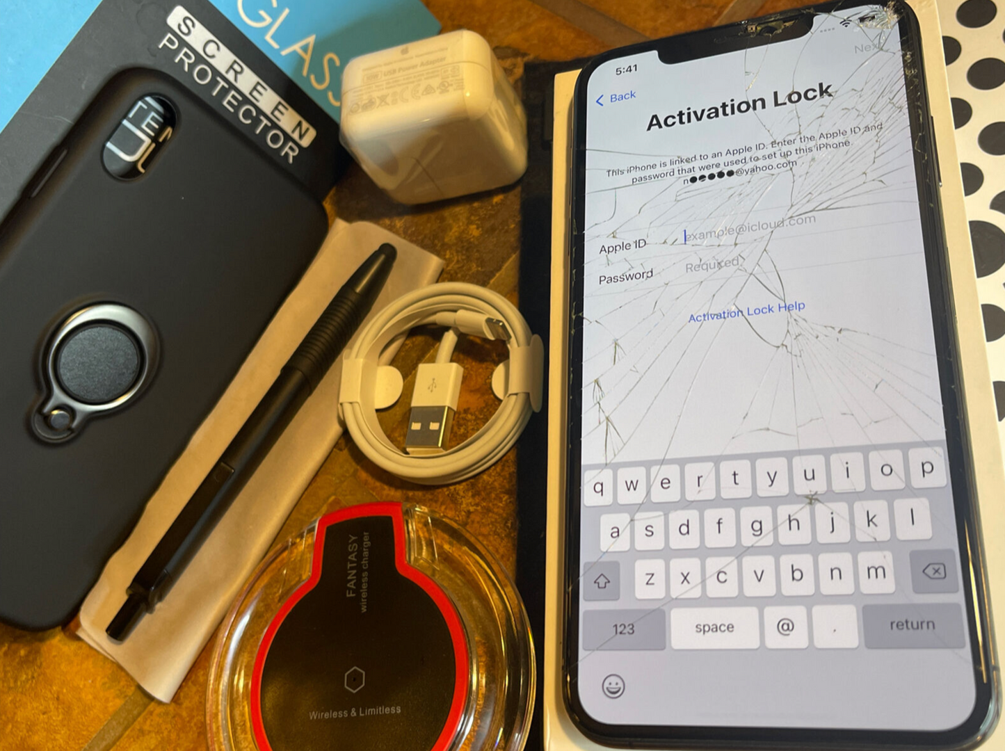 Apple iPhone XS MAX (64gb) T-Mobile/ Metro (A1921) Fractured {iOS14}95% FMI-ON