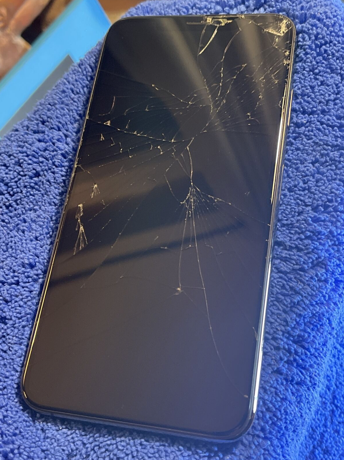 Apple iPhone XS MAX (64gb) T-Mobile/ Metro (A1921) Fractured {iOS14}95% FMI-ON