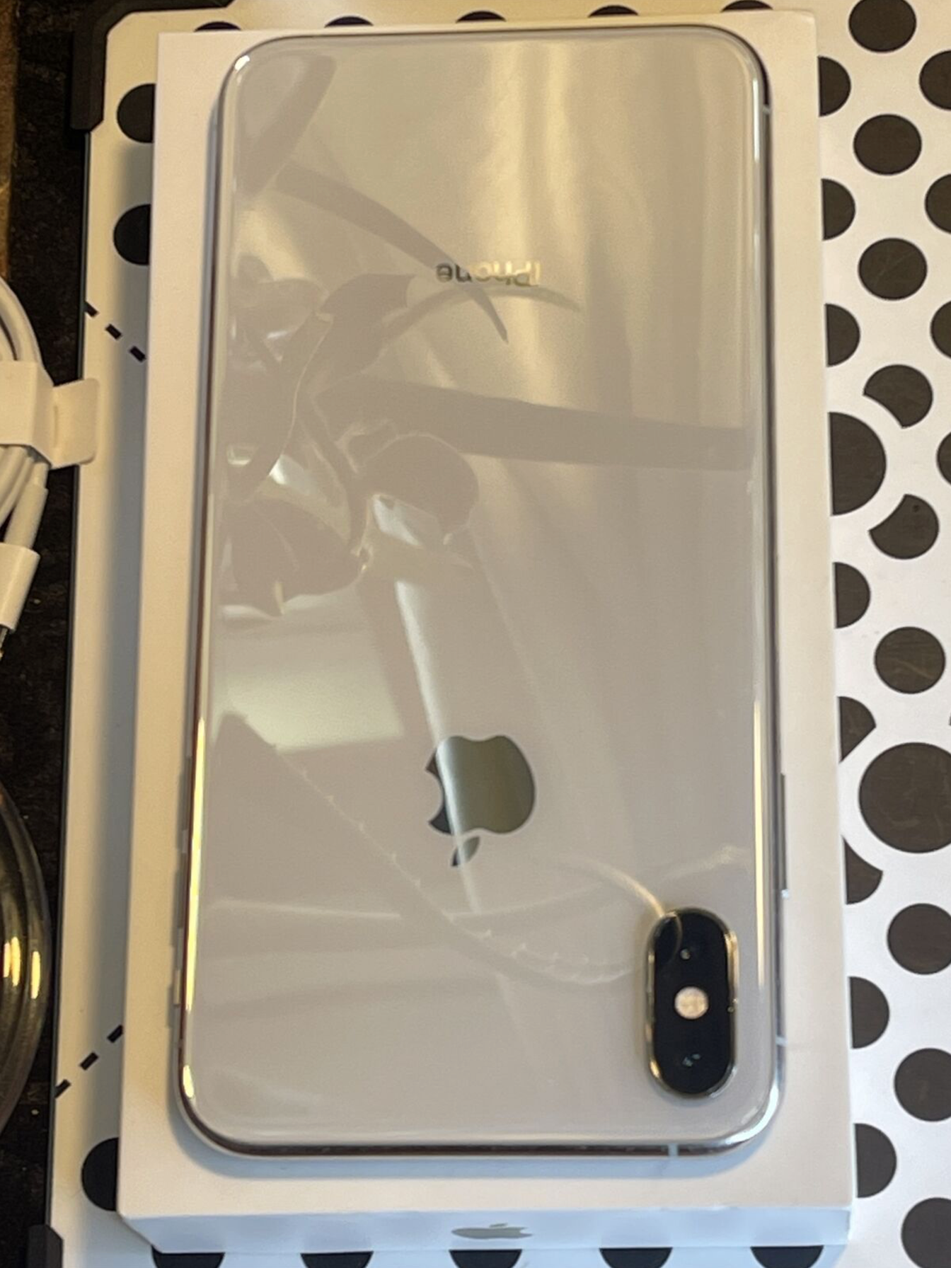 Apple iPhone XS MAX (64gb) LTE Unlocked (A1921) Untethered Jailbroken {iOS14}97%