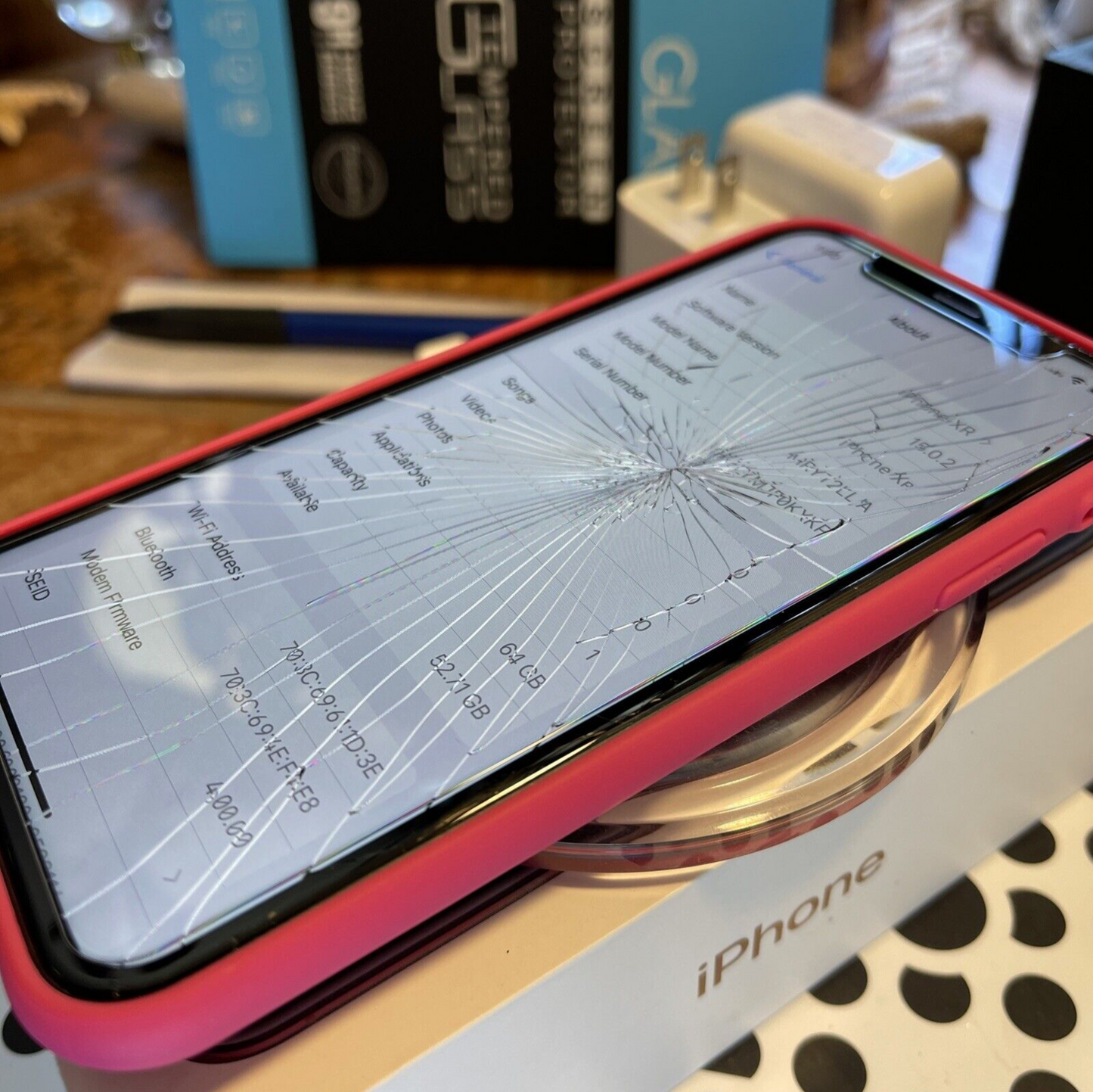 Apple iPhone XR (64gb) World Unlocked (A1984) White {iOS15}87% Fractured {Touch Works}