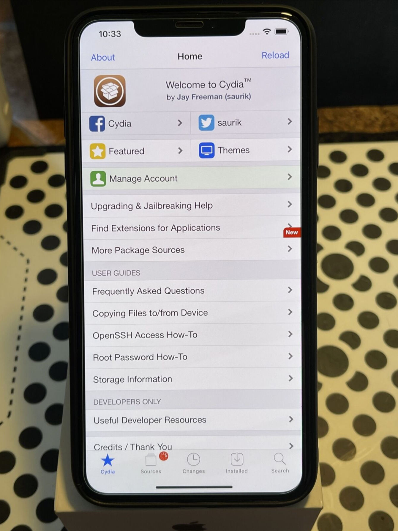 Apple iPhone XS MAX (64gb) T-Mobile/ Metro (A1921) Space Grey {iOS13} JailBroken