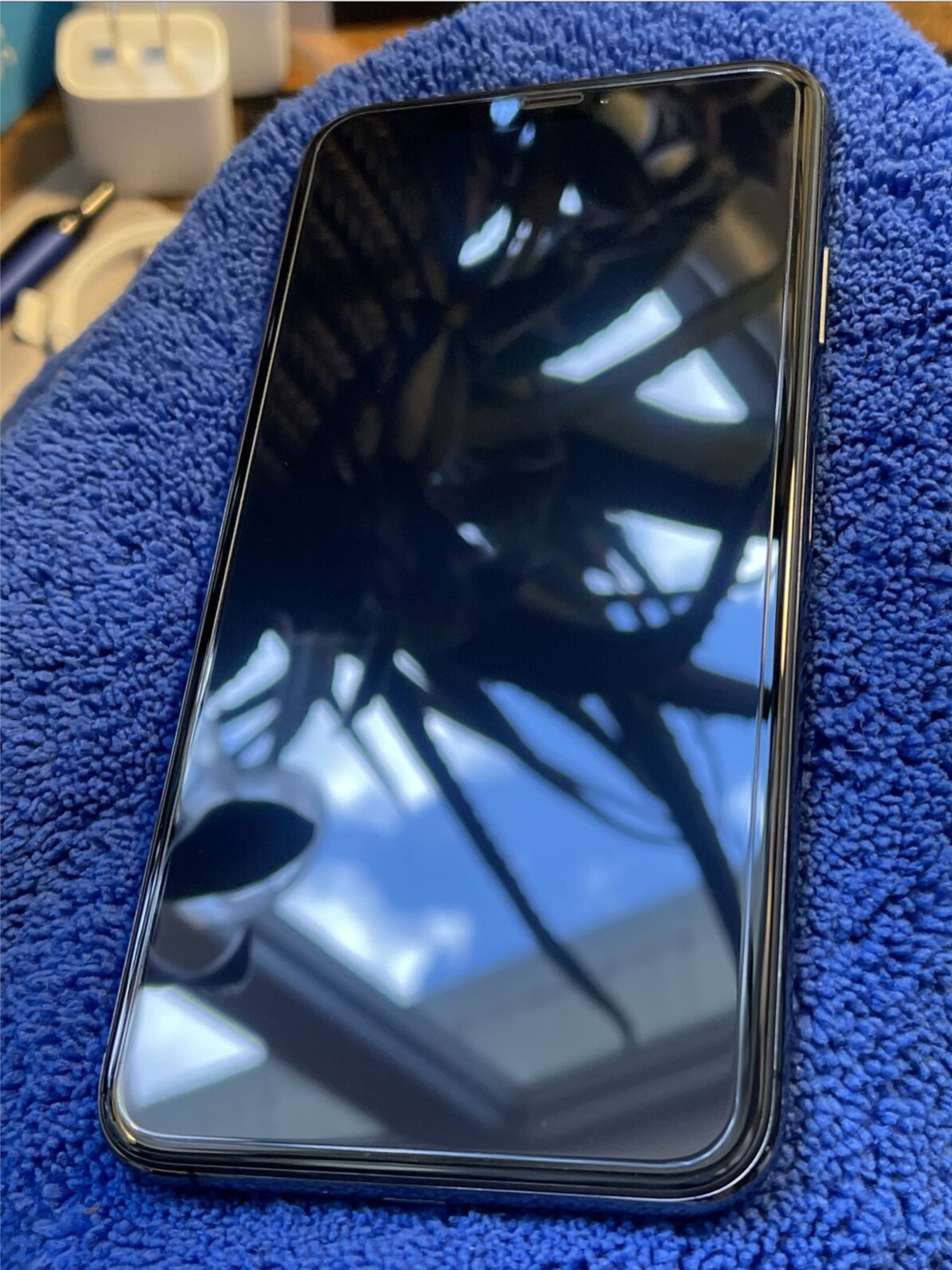 Apple iPhone XS MAX (64gb) T-Mobile/ Metro (A1921) Space Grey {iOS13} JailBroken