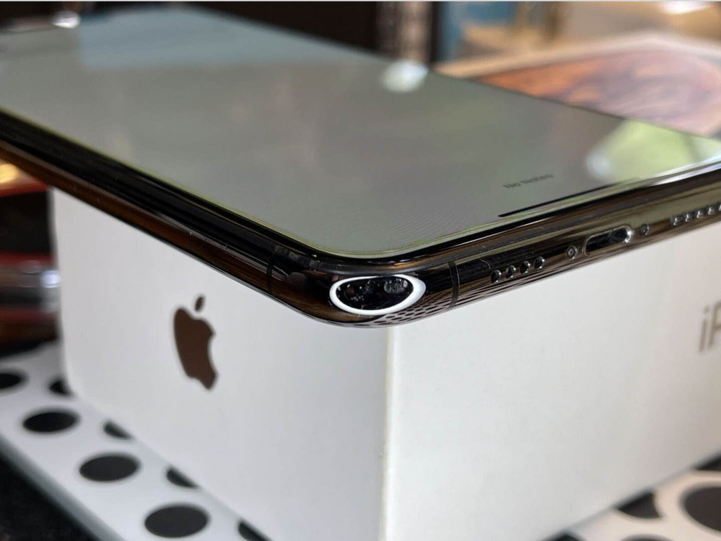Apple iPhone XS MAX (64gb) T-Mobile/ Metro (A1921) Space Grey {iOS13} JailBroken