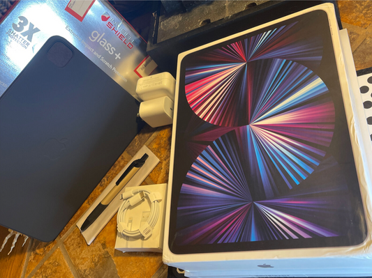 Apple iPad Pro 11in 3rd gen. M1 (128gb) 5G Cellular Unlocked (A2301) Apple-Care+ {Brand-New}
