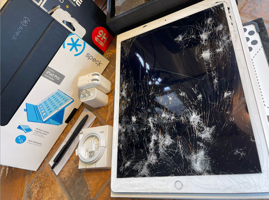 Apple iPad Pro 12.9 2nd (256gb) Cellular Unlocked (A1671) LCD Damaged {iOS14} 93%