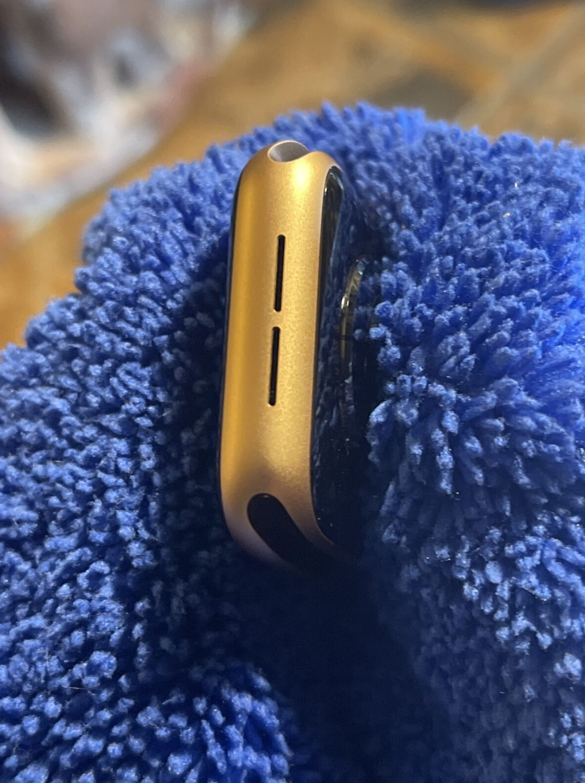Apple Watch Series 4 (40mm) GPS + Cellular: Verizon (A1975) Gold {PiNK Nylon}96%