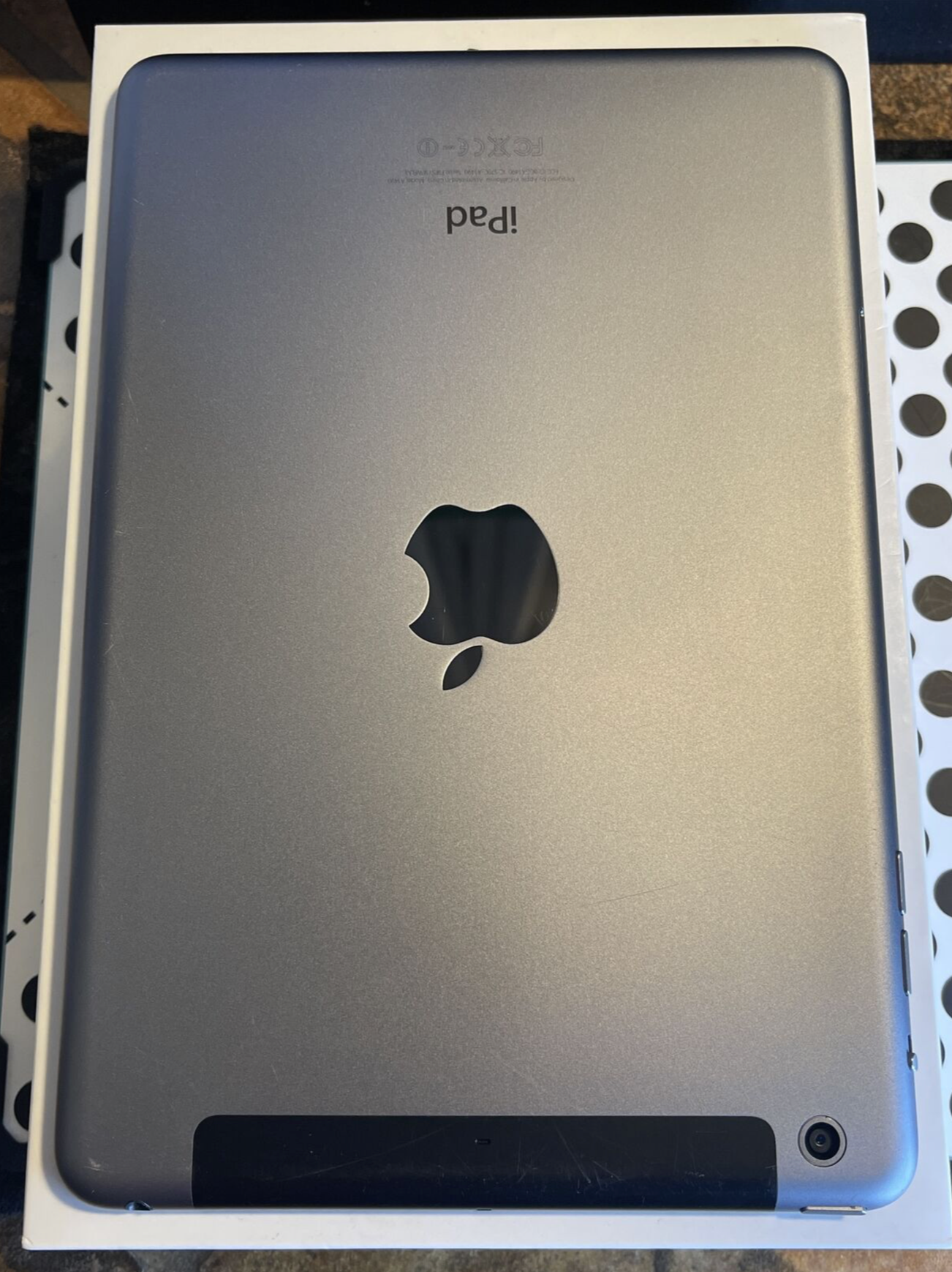 Apple iPad mini 2 (32gb) Cellular Unlocked: Verizon (A1490) Black {iOS12}94%