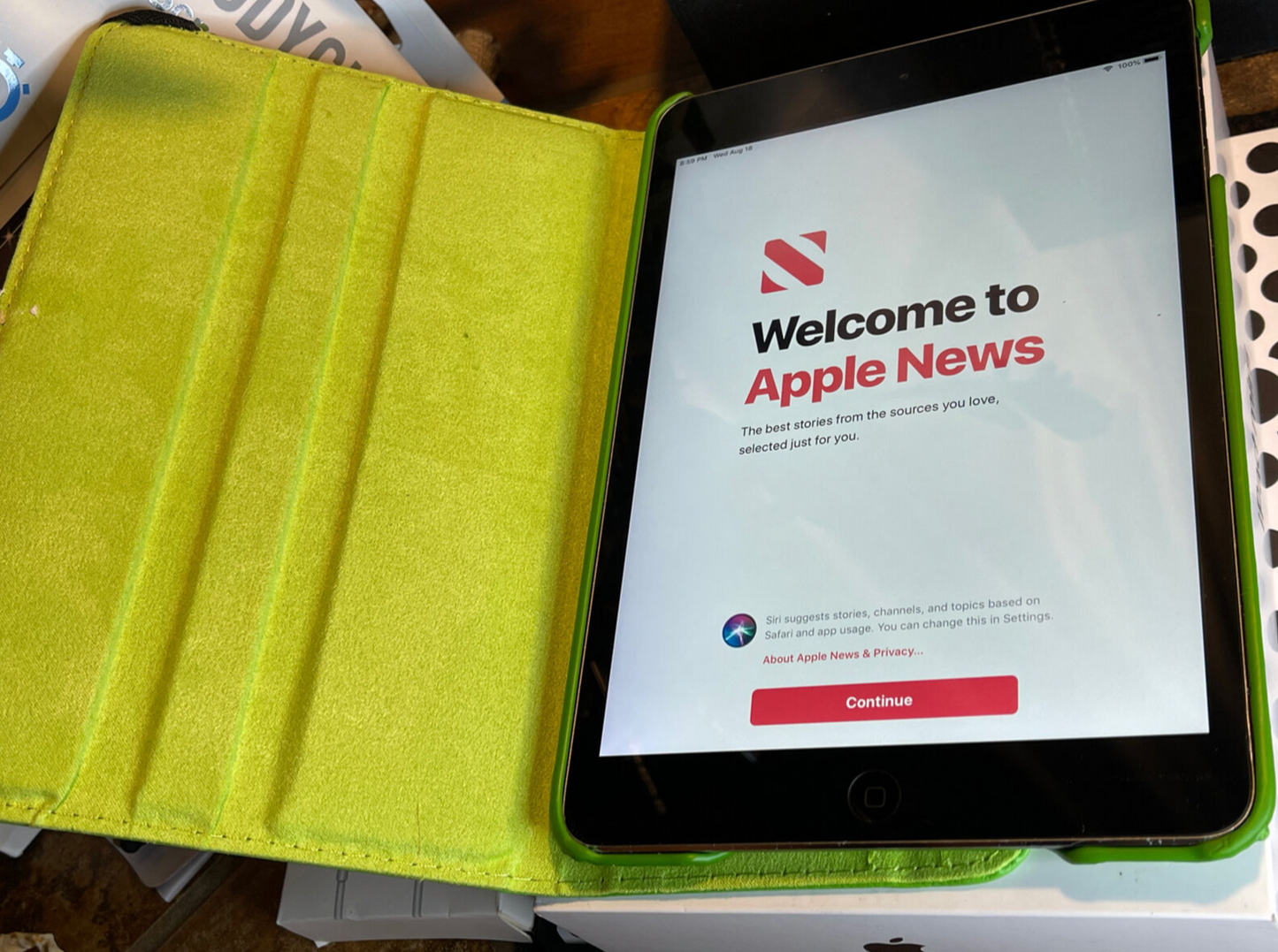 Apple iPad mini 2 (32gb) Wi-Fi (A1489) Retina 7.9in {iOS12}90% Smart Folio MiNT