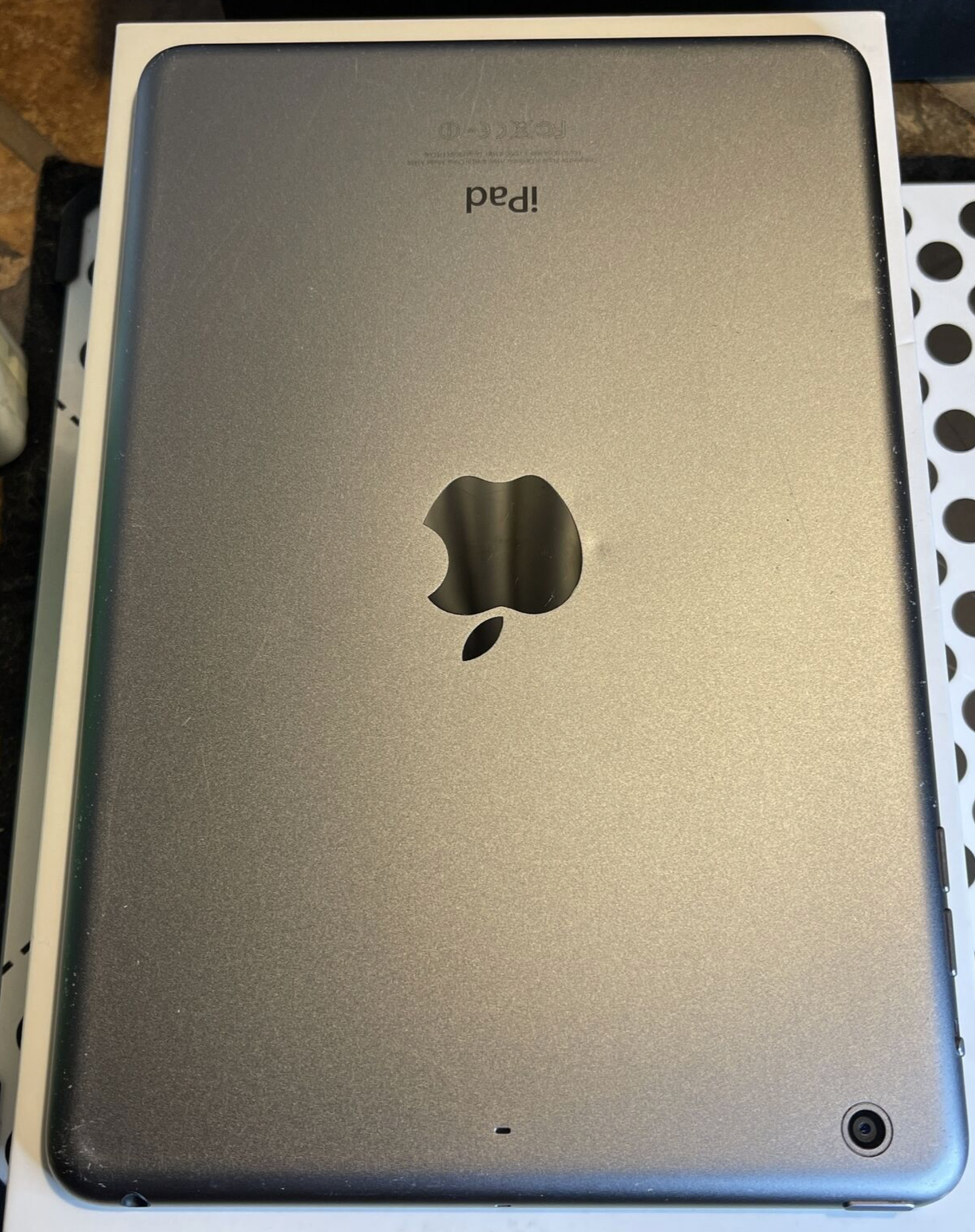 Apple iPad mini 2 (32gb) Wi-Fi (A1489) Retina 7.9in {iOS12}90% Smart Folio MiNT