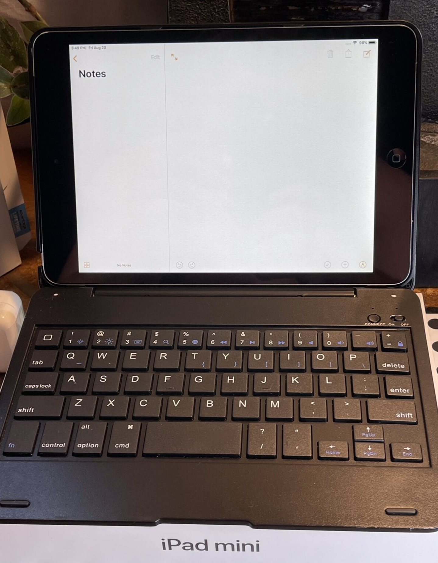 Apple iPad mini 2 (32gb) Cellular Unlocked Verizon (A1490) KeyBoard {iOS12}95%