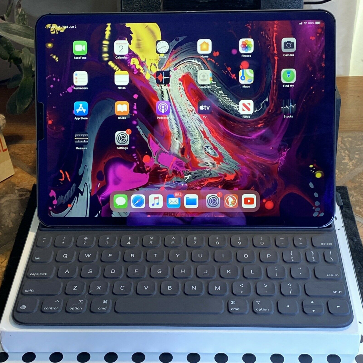 Apple Smart Keyboard Folio Case (iPad Pro 12.9in 3rd gen) WORKS Well {A2039} 90%