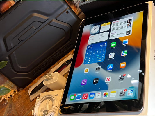 Apple iPad 5th (32gb) Wi-Fi (A1822) Space Grey {iOS15} TL Chip Display {Battery}