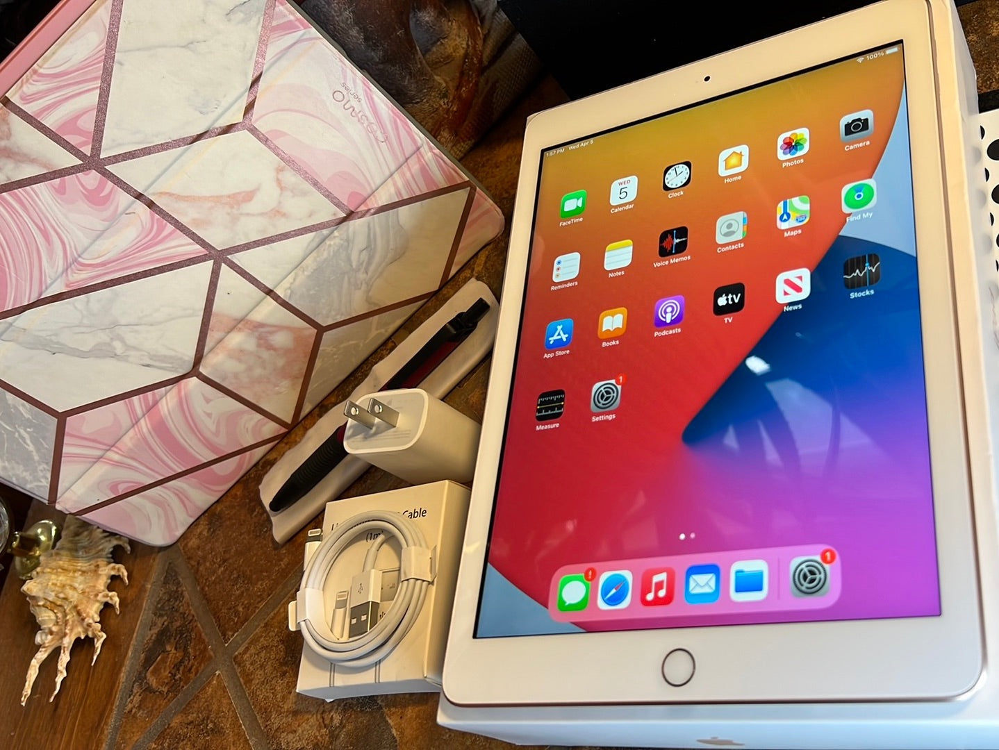 Apple iPad 6th Generation purchases 32GB in Rose Gold