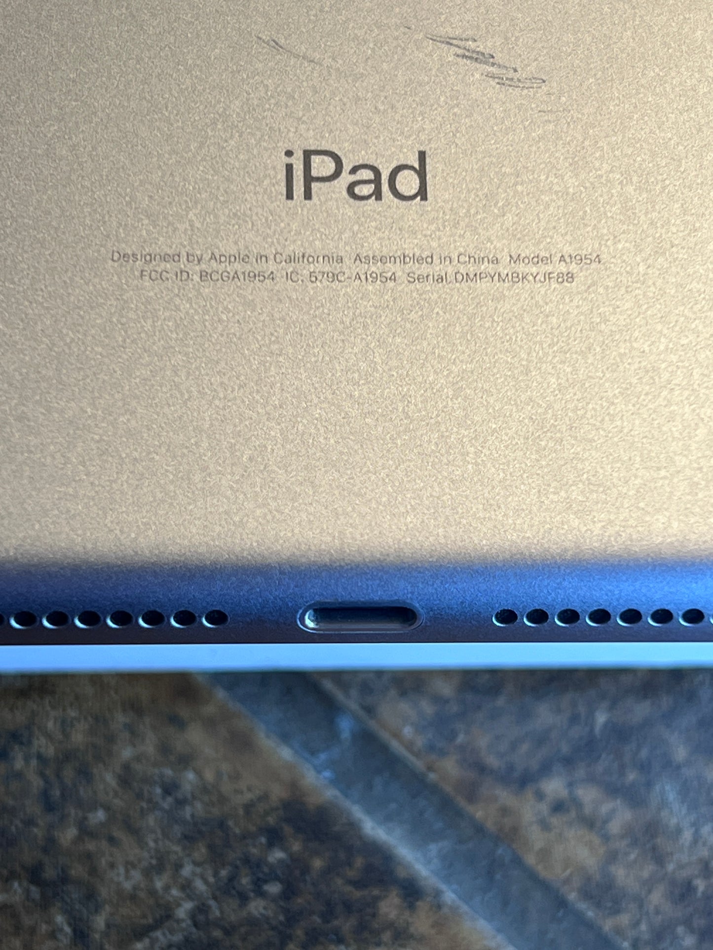 Apple iPad 6th (32gb) Cellular Unlocked (A1954) Space Grey {iOS15}100% Battery
