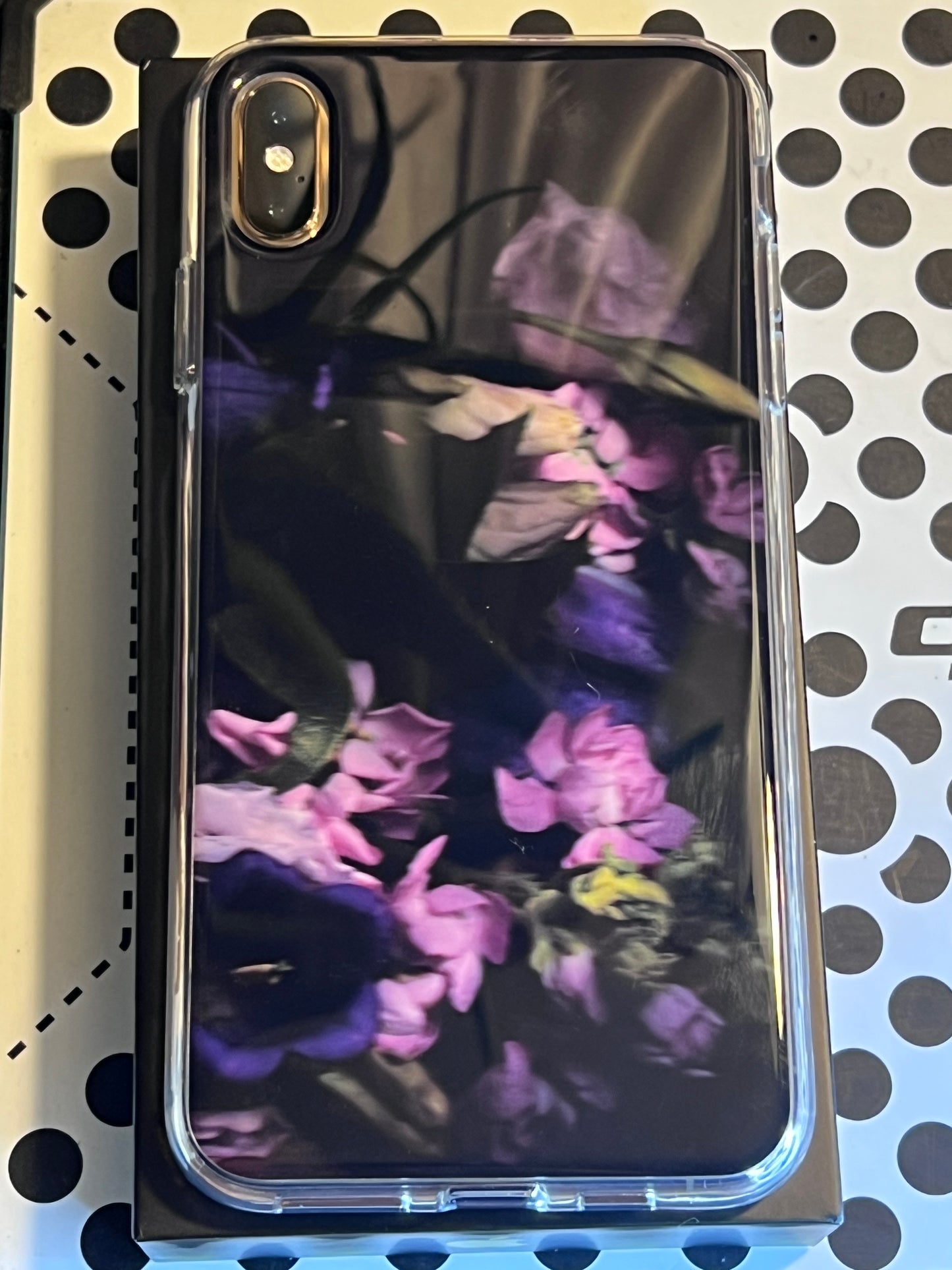 Apple iPhone XS Max (64gb) Unlocked (A1921) Gold {iOS14}92% JailBroken