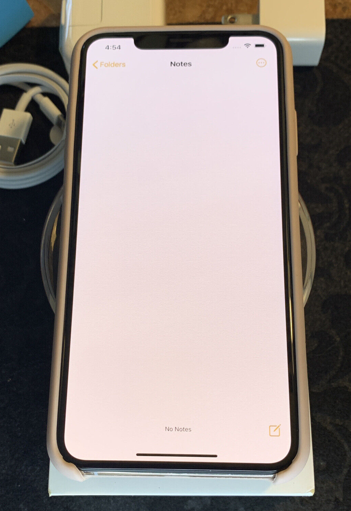 Apple iPhone XS MAX (64gb) AT&T/ Cricket (A1921) Pristine Display {iOS13}95% JailBroken