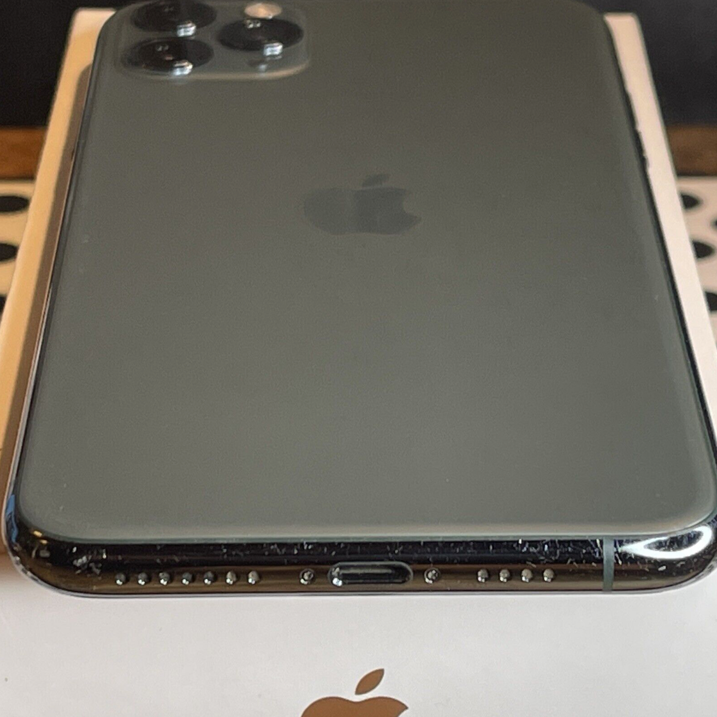 Apple iPhone 11 Pro MAX (64gb) World-Unlocked (A2161) Fracture {iOS14} Untethered JailBroken